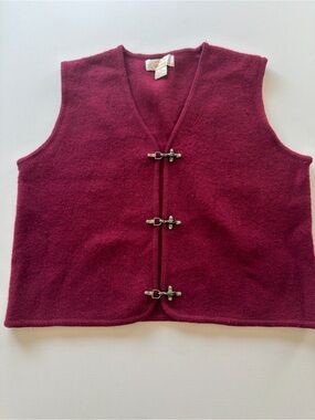 EUC Women's Tally Ho Burgundy Wool Vest Hook Closures Size Petite Large (KB10)